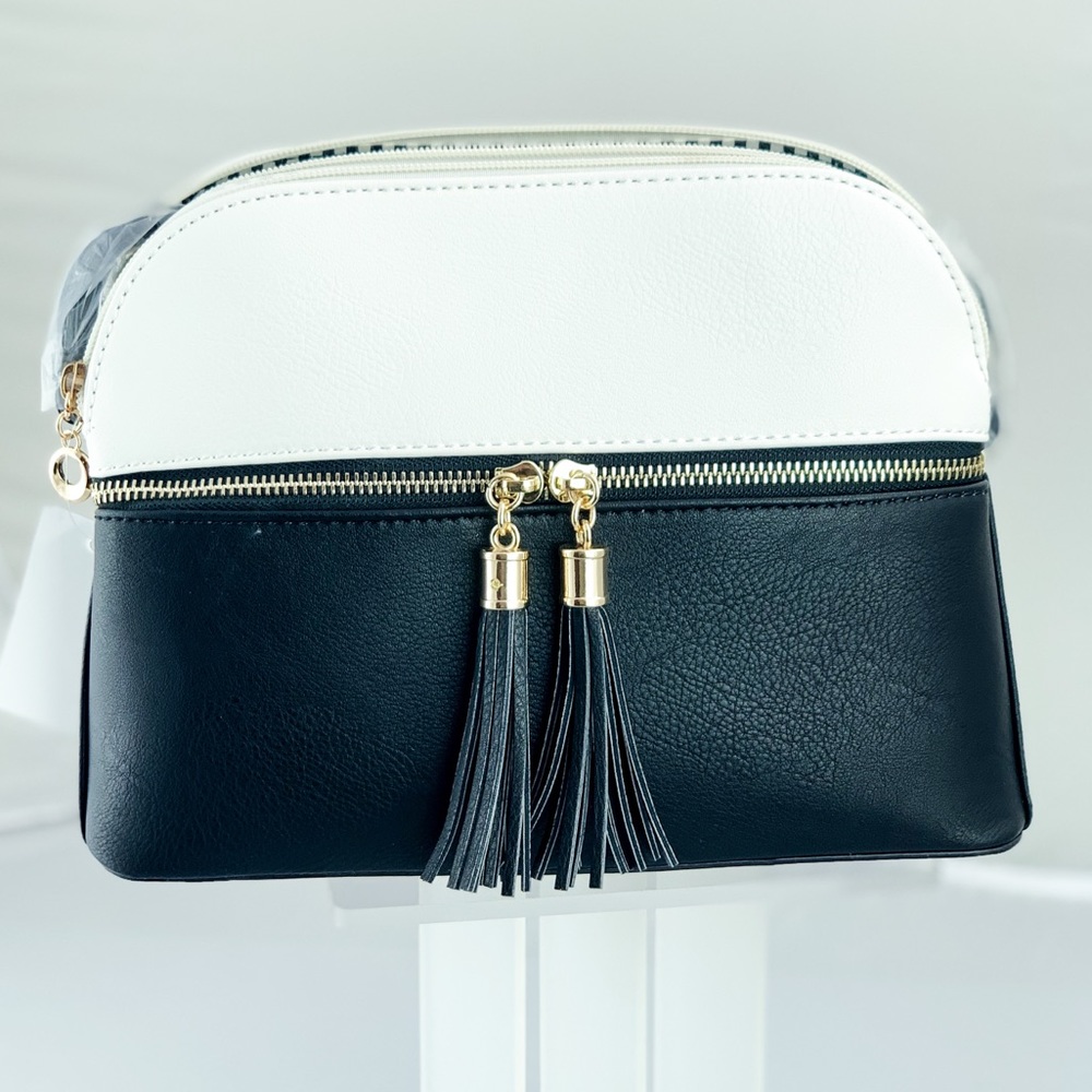 Faux Leather Mid Zipper Double Color Handbag Purse - Picture 2 of 8
